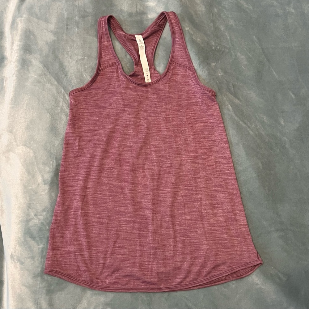 Lululemon tank